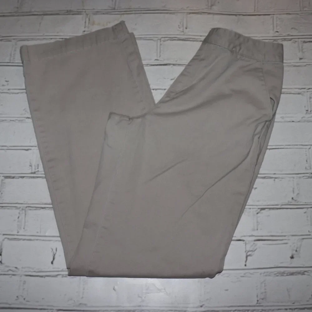 Calvin Klein Jeans Khakis · Women’s Size 4/32 · Tan